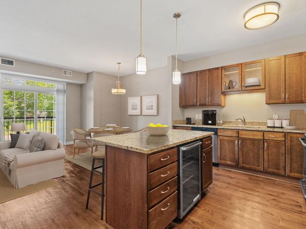 341 Evans Ave NW #55-304