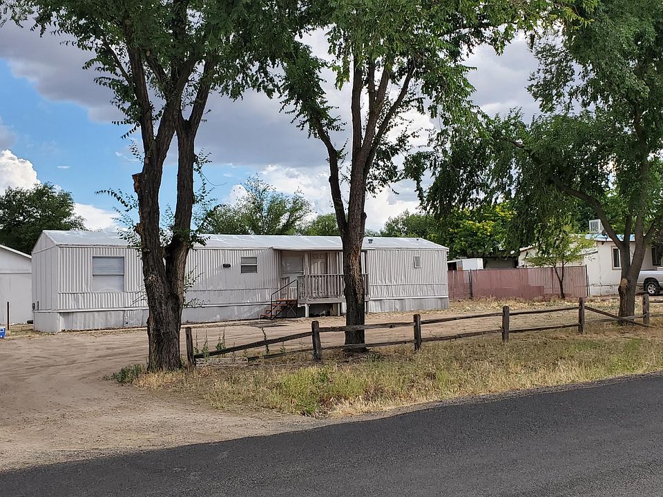 Front of home off street, with Garage to the back