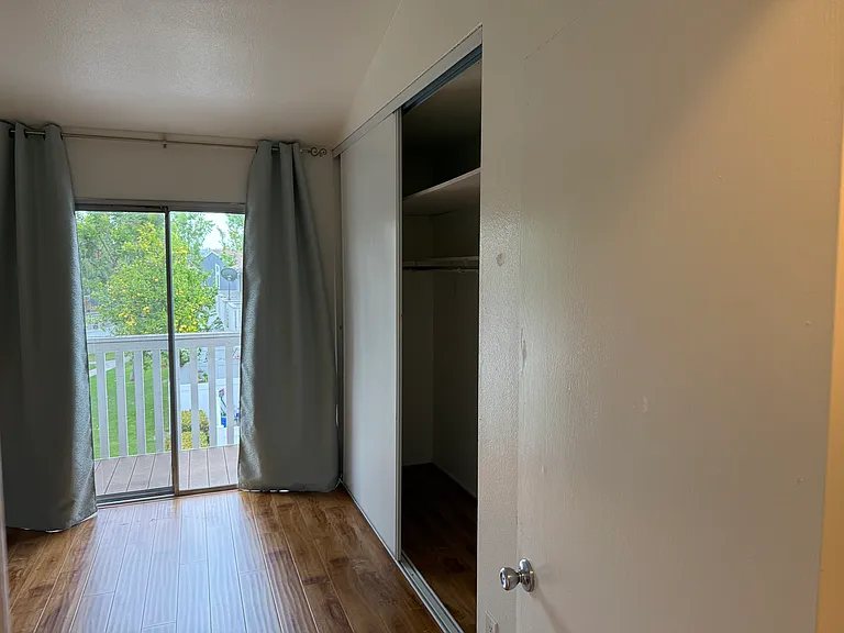 40 Allenwood Ln — Photo 13
