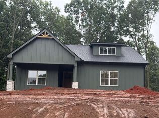 94 Hazel Ln, Bremen, GA 30110