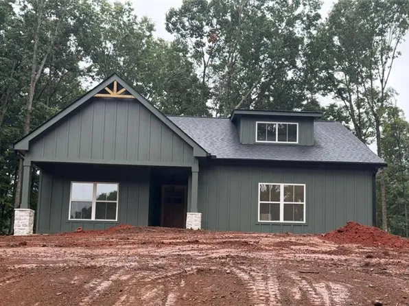 94 Hazel Ln, Bremen, GA 30110