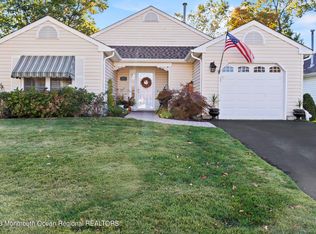 109 Brushy Neck Dr, Brick, NJ 08724