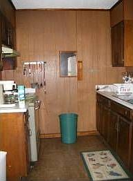 5th image of 1308 Turner Ave