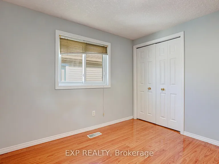 163 Daimler Dr — Photo 37