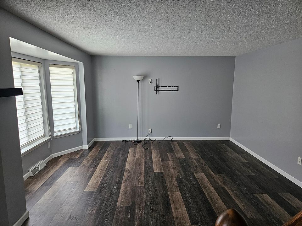 4267 Sowles Rd, Hamburg, NY 14075 Zillow