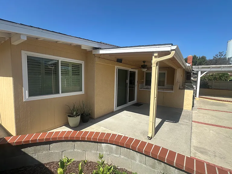 1903 Paradise Hills Rd — Photo 7