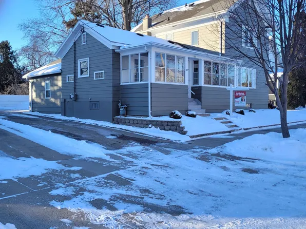 633 Evans St, Oshkosh, WI 54901