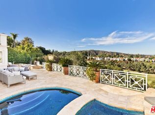 2110 Country Hill Ln, Los Angeles, CA 90049