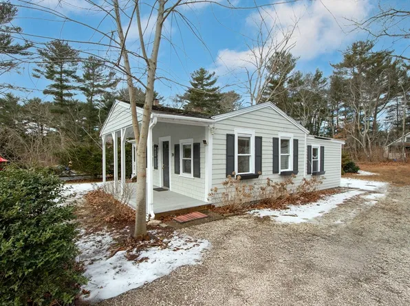 24 Winthrop Ave, Duxbury, MA 02332