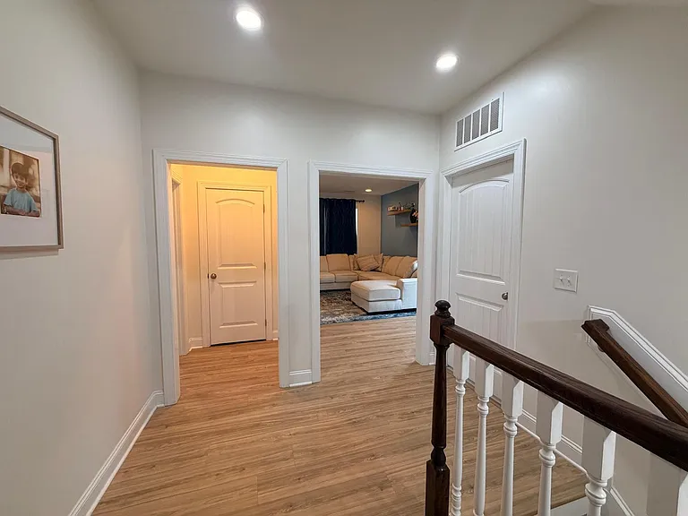 513 Rowanwood Way — Photo 18