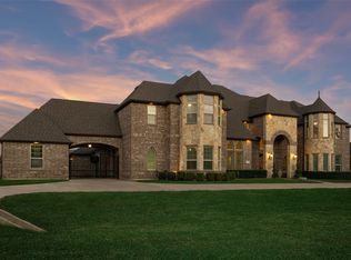 715 Simmons Rd, Double Oak, TX 75077