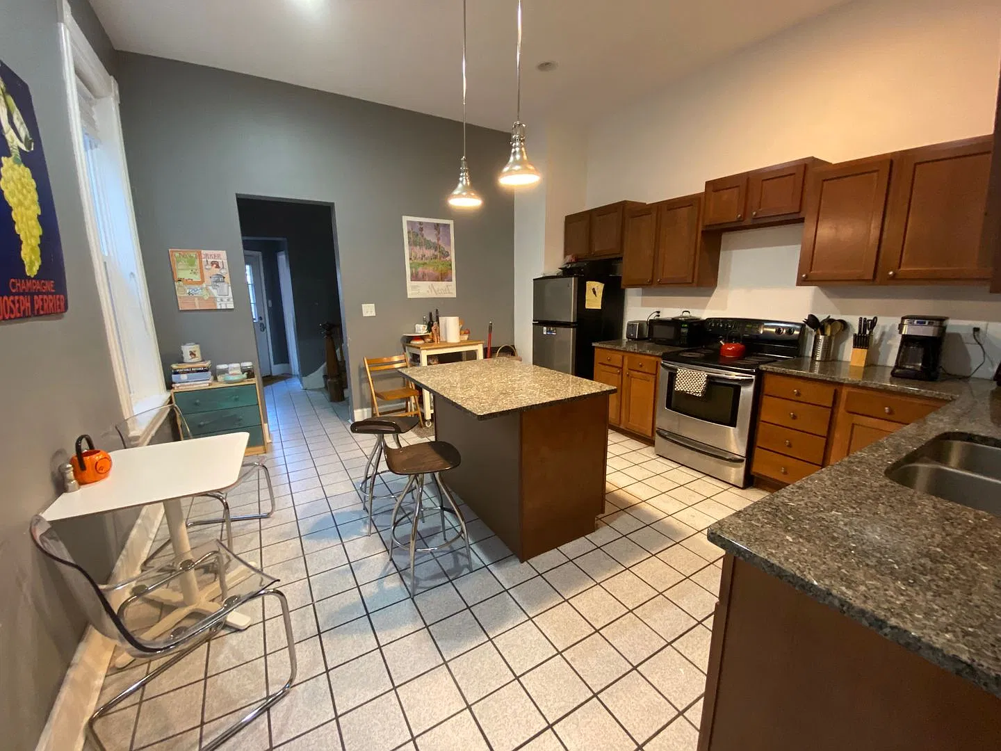 4 bed/1.5 bath Rental Mins. from UC Only $650/person ($2600/mo)! — Photo 1