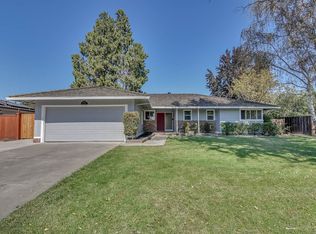 1045 W Stanton Way, Stockton, CA 95207