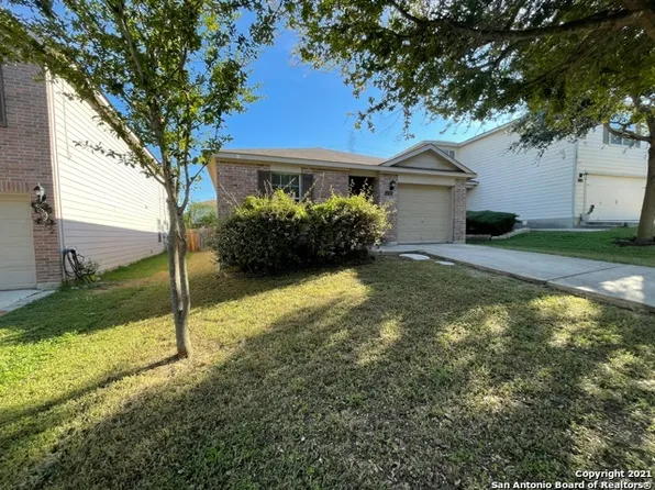 5730 Butch Cyn, San Antonio, TX 78252