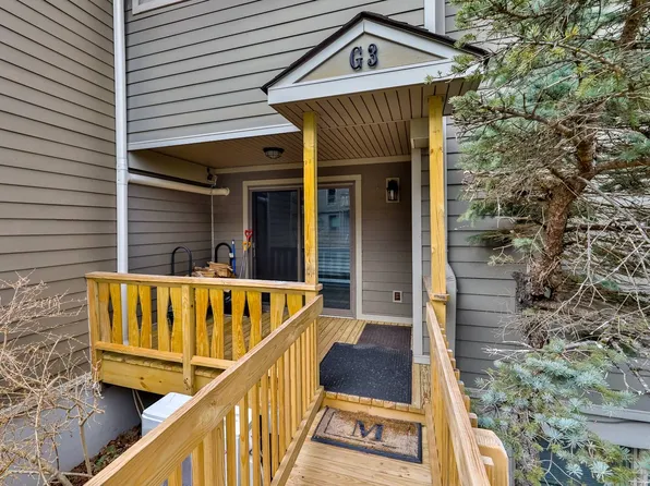 48 Highlands Ln, Hunter, NY 12442