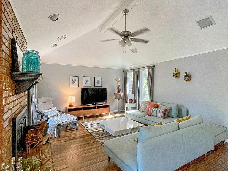 3008 Osceola Dr — Photo 5