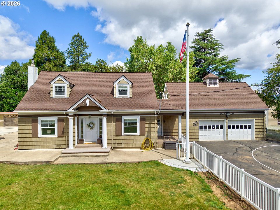 1st image of 1631 Glenbrook Loop Rd