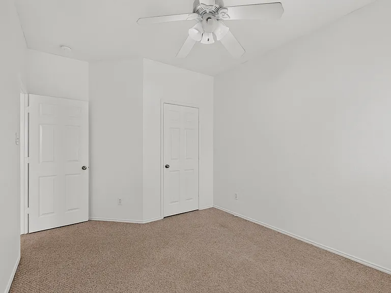 4184 Capstone Dr — Photo 36