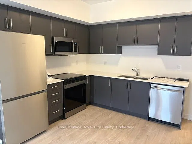 2 bed, $2,450 — Photo 4