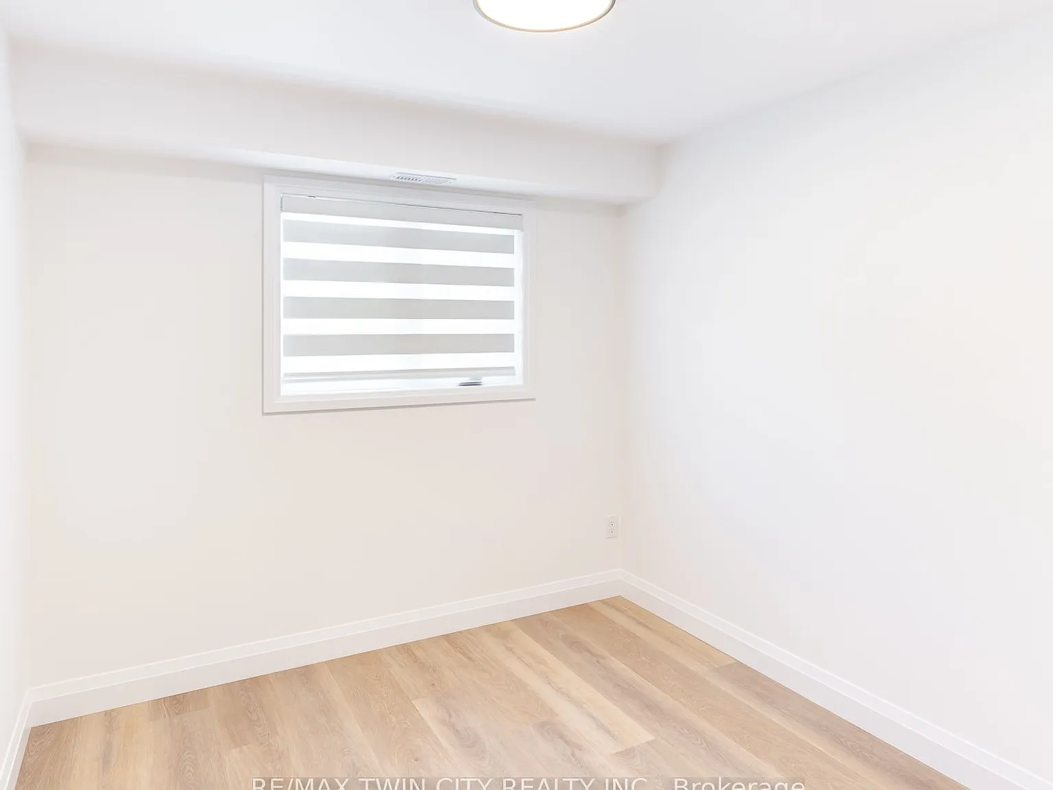 3 bed, $2,300 — Photo 3