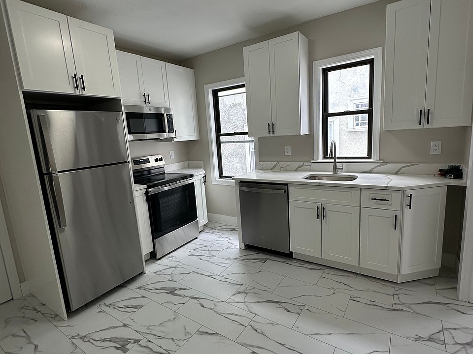 1st image of 363 Broadway