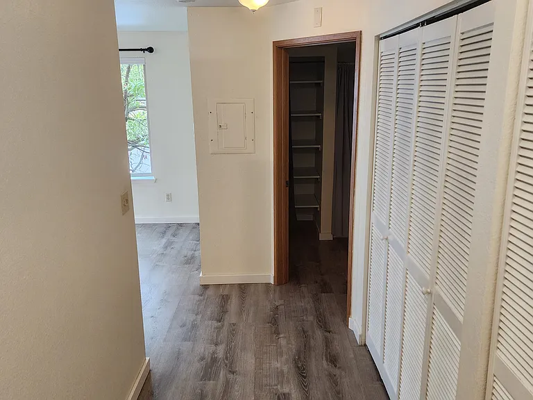 29 Etruria St #407 — Photo 3