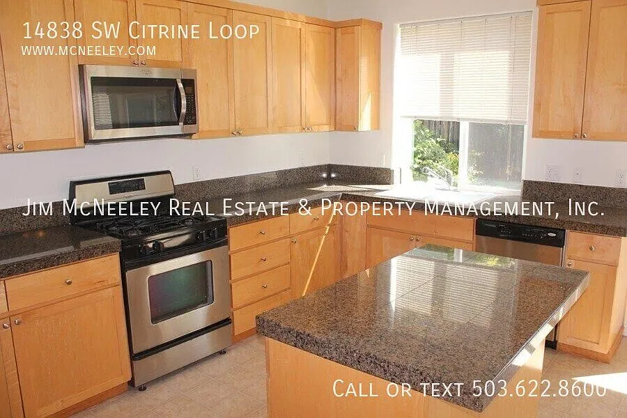 Gorgeous Sexton Mountain Home with AC! — Photo 3