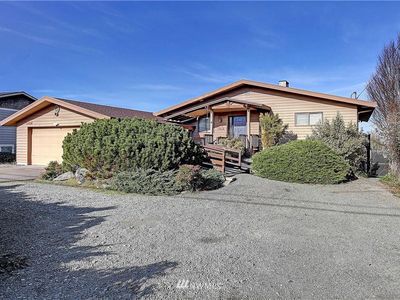 1083 Vista Del Monte St, Camano Island, WA, 98282