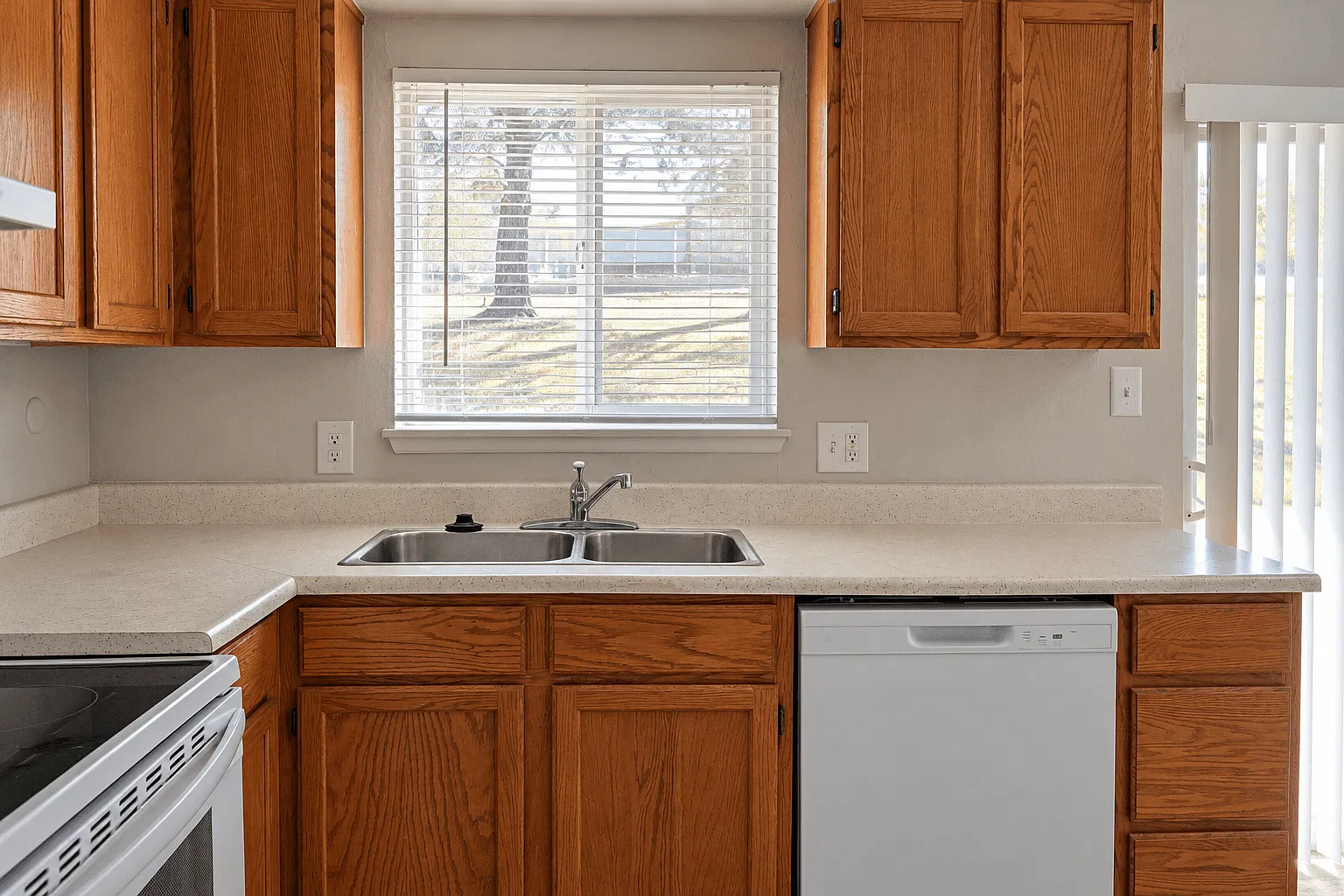 Mountain Terrace Apartments — Photo 3