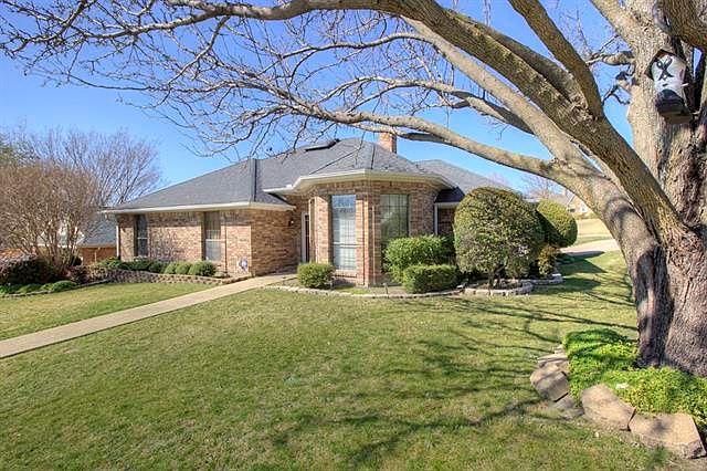 1st image of 5613 Cambria Dr