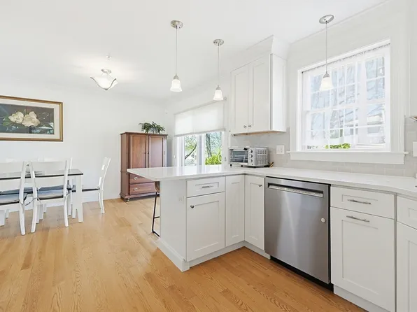 260 West St #3, Quincy, MA 02169