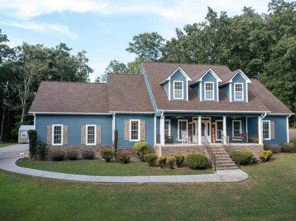 181 Autumn Wood Dr, Summerville, GA 30747