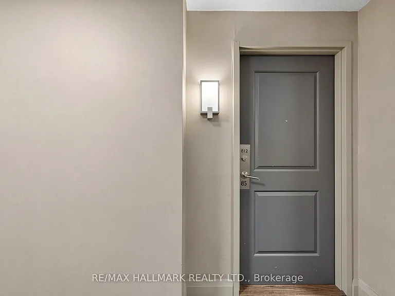 85 E Liberty St #812 — Photo 48