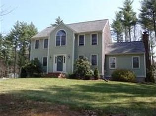 37 Colarusso Dr, Middleboro, MA 02346