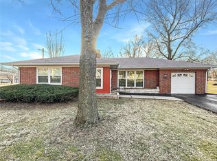 2228 E A St, Belleville, IL