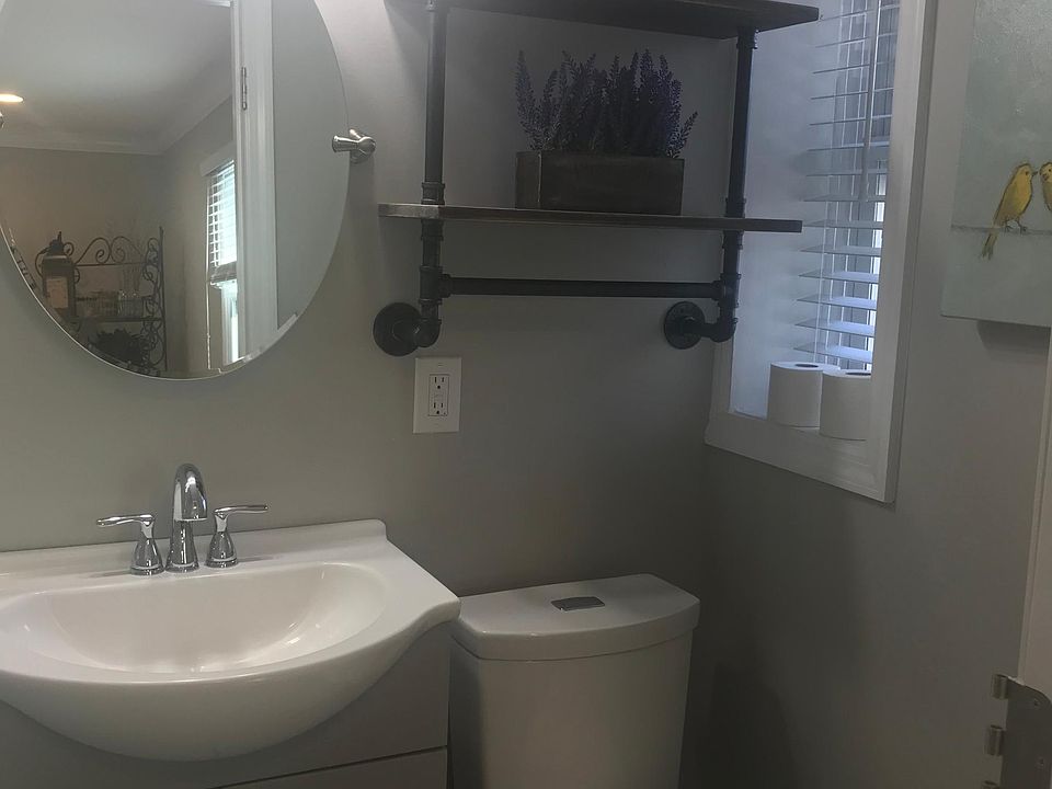 2nd image of 88 Main St APT 3