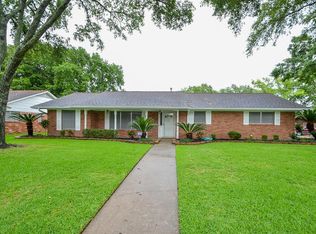 2101 Clayton Dr, Baytown, TX 77520