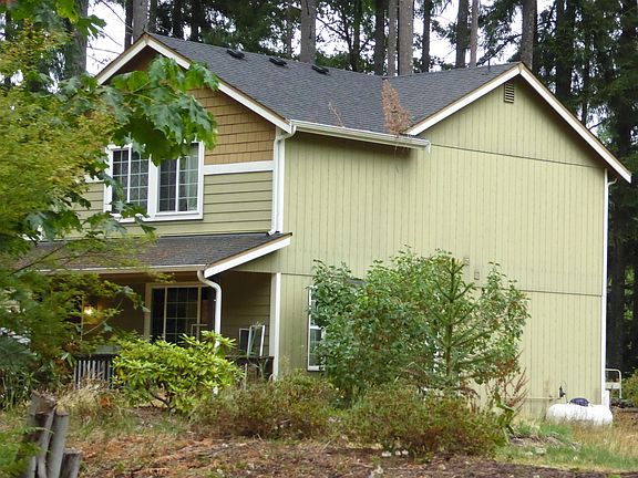 2nd image of 18226 Big Fir Ct SE