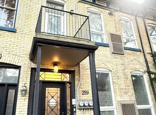 259 Gerrard St E #1A, Toronto, ON M5A2G1