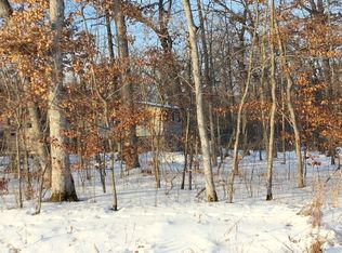 32350 Cedar Crest Trl NE, North Branch, MN 55056