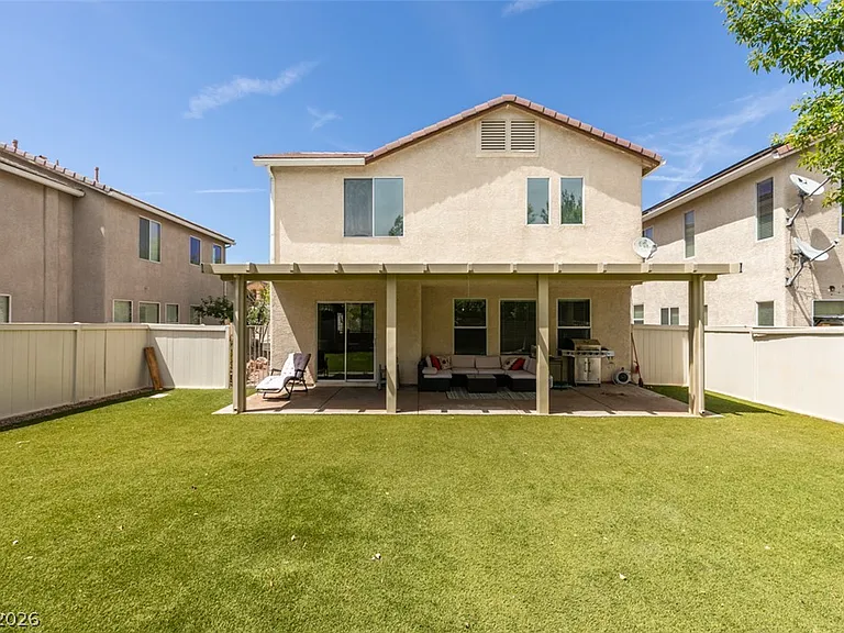 2619 Begonia Valley Ave — Photo 46