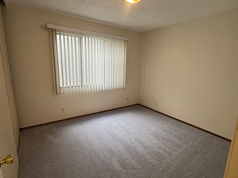 6900 Stockton Ave #1 — Photo 10