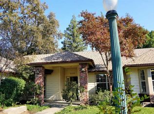 2222 N Thomas Ct, Visalia, CA 93292