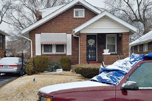 1st image of 6107 Bircher St