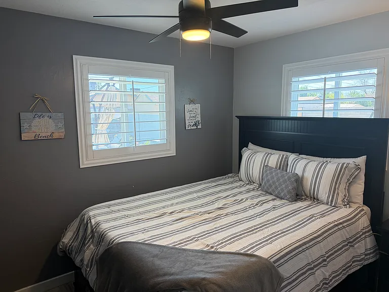 809 W Elna Rae St — Photo 12