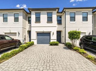 4416 Appleton Cir E, Oakland Park, FL 33309
