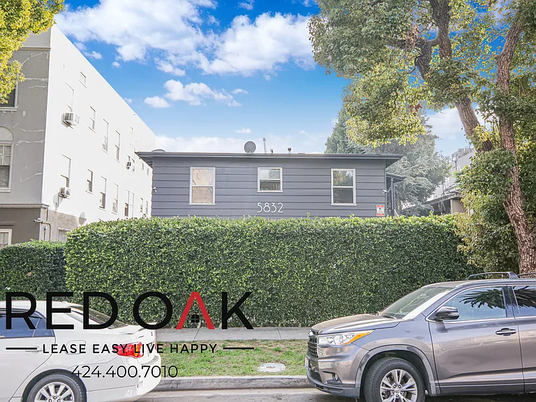 5832 Carlton Way #1B — Photo 10