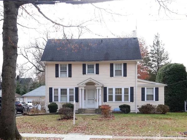40 Prospect St, Summit, NJ 07901