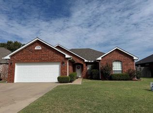 3421 Salter St, Duncan, OK 73533