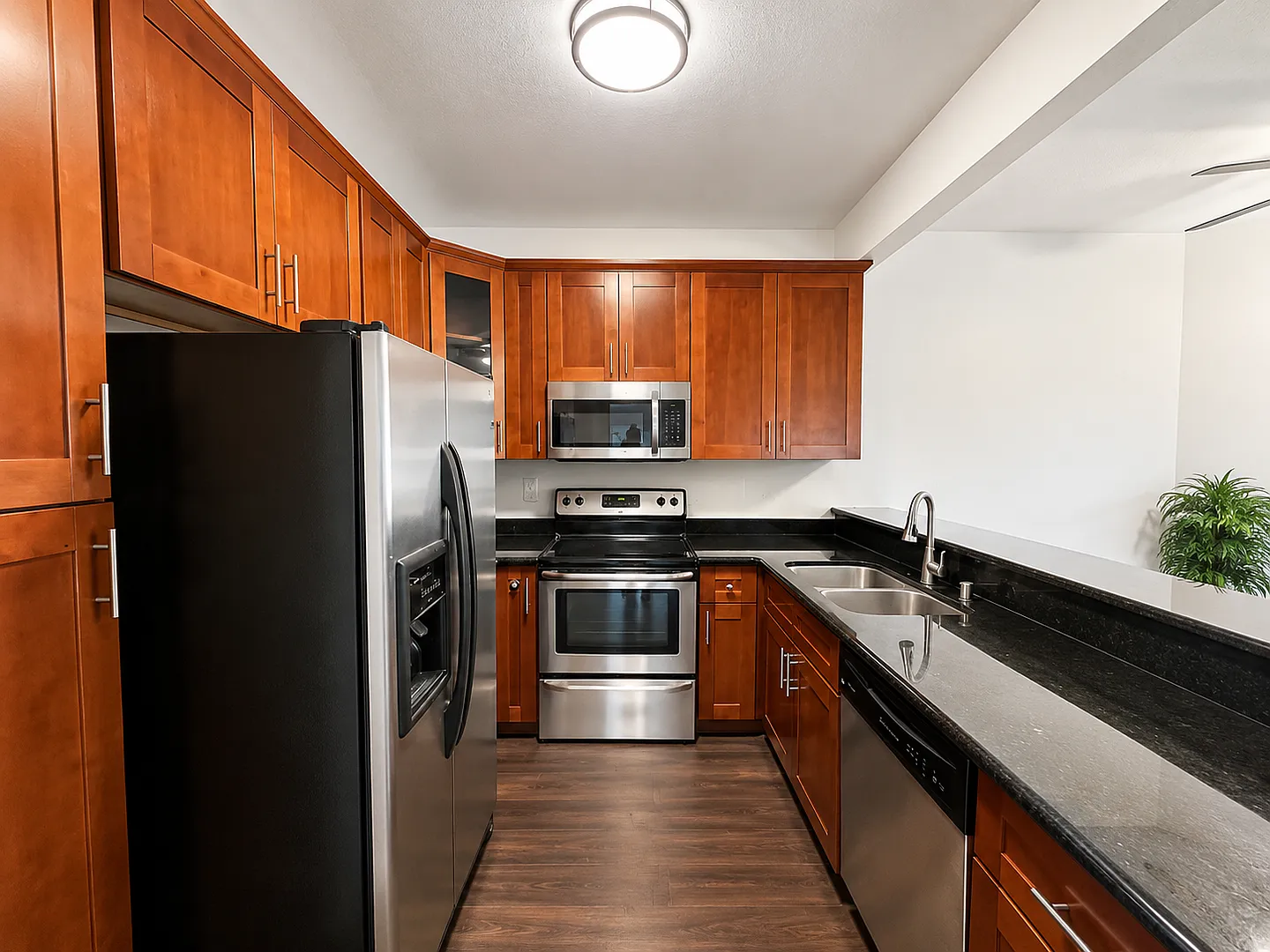 Upgrade 2Bed 2Bath Condo — Photo 2